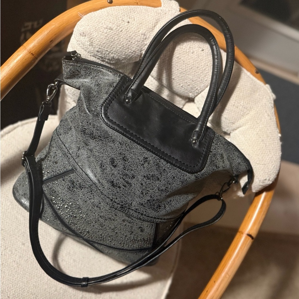 Buckle NYC Expressions Bag {Great Match to Madden Moto Boots 🤩😉}